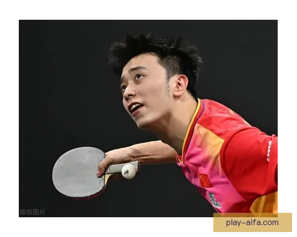 华裔少年勇夺冠军创历史土耳其少女善举救助球童获赞